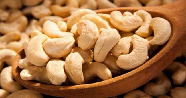 Badam বাদামের পুষ্টিগুণ